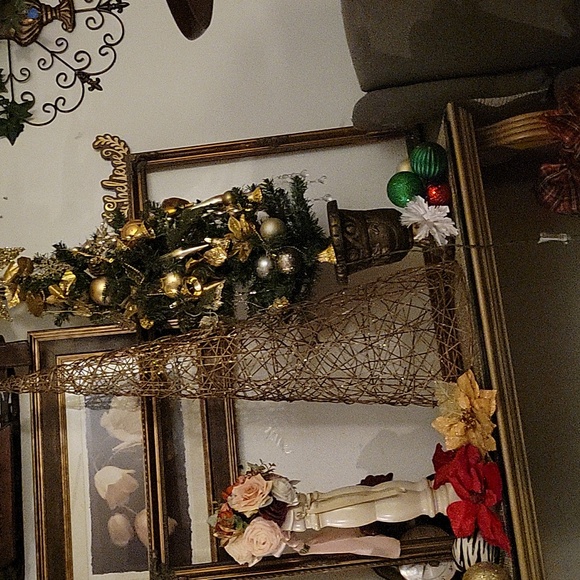 one rattan custom decor Christmas Tree - Picture 1 of 4